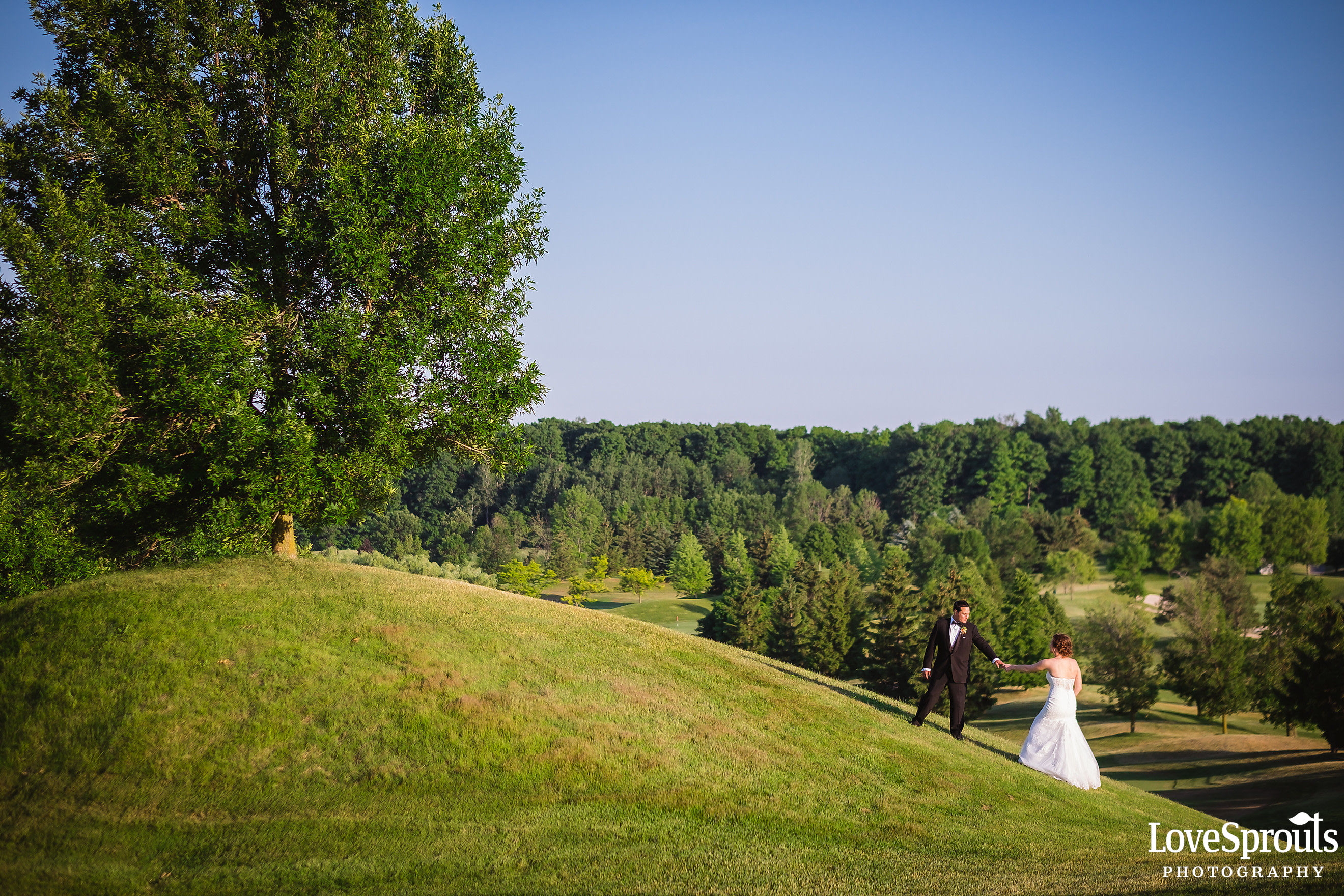 Kitchener Wedding Photography – Isabel & Carlos – Rebel Creek Golf & Country Club Wedding