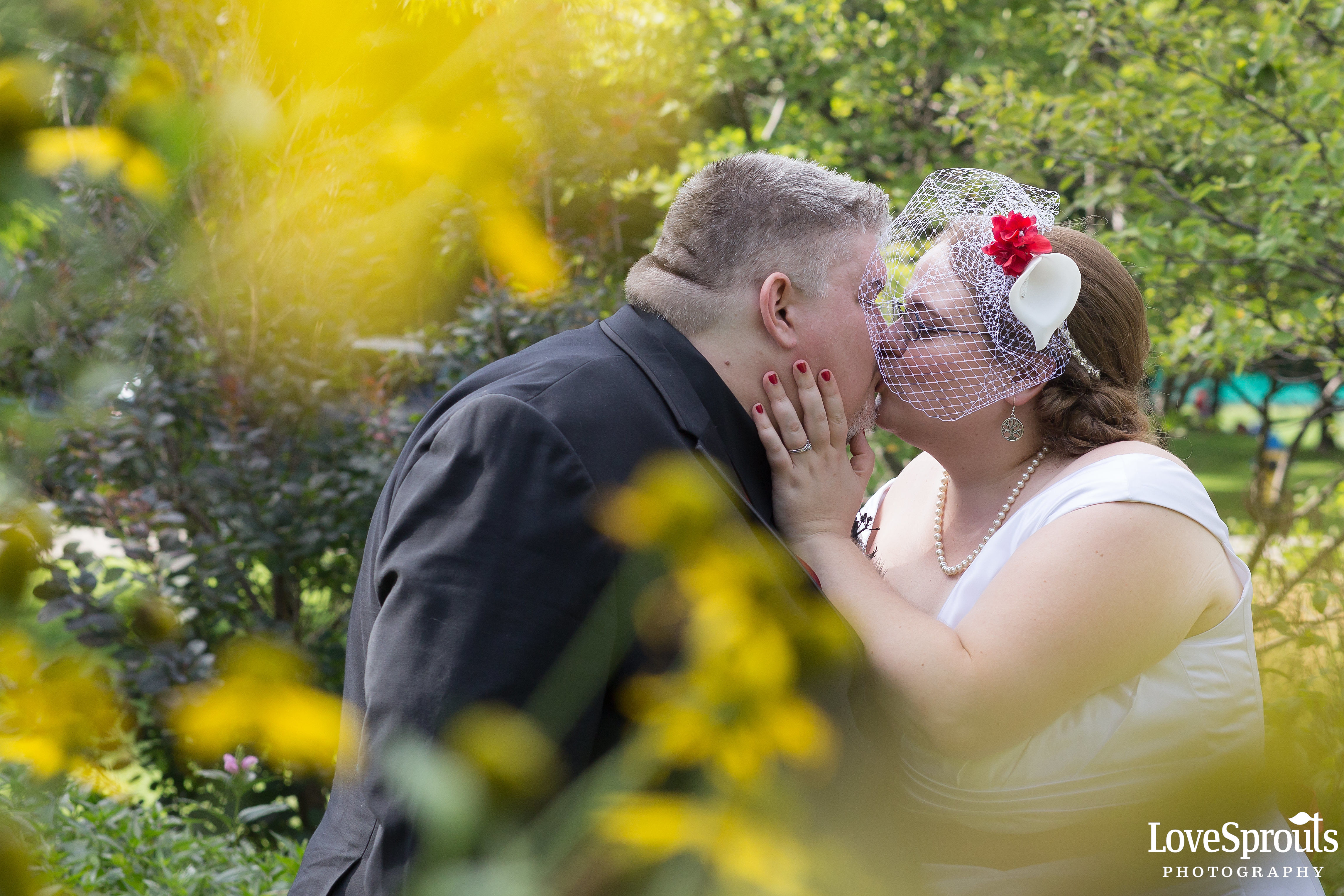 Kitchener Wedding Photographers – Kathye & Dave – Holiday Inn