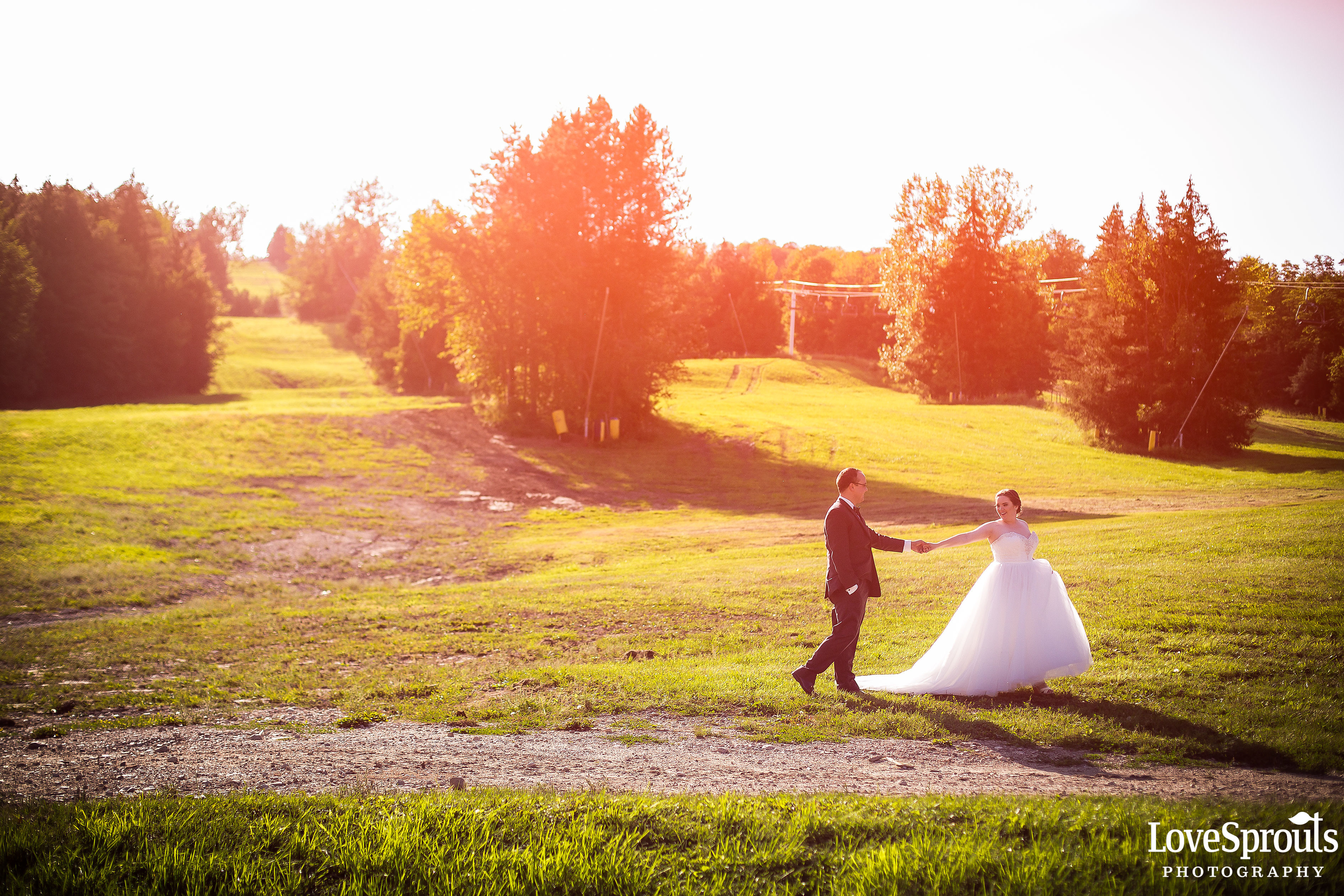 Markdale Wedding Photographers – Geraldine & Neil – Beaver Valley Ski Club