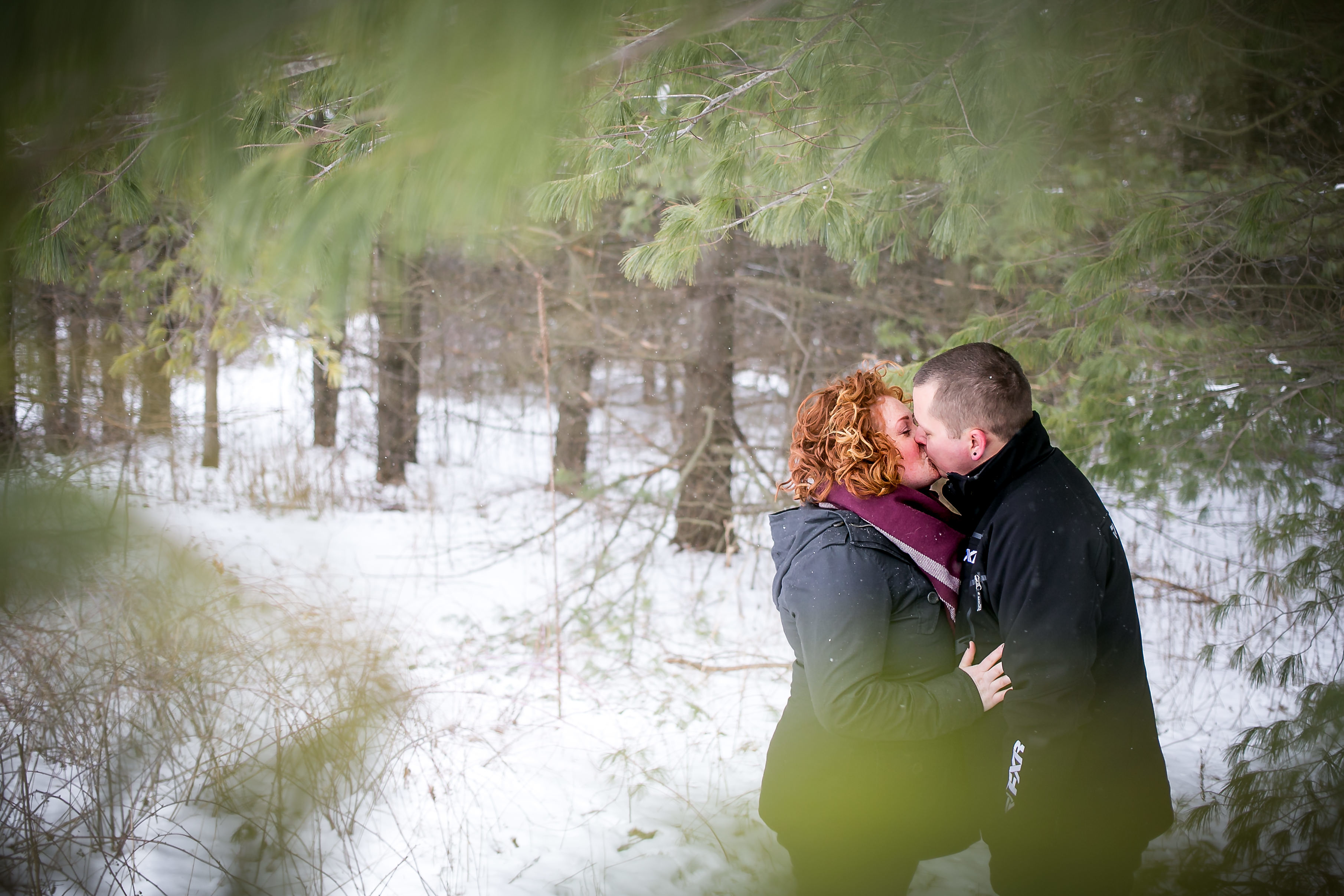 Cambridge-Wedding-Photographers-Love-Sprouts-Photography-Pushlinch-Lake-Winter-Engagement