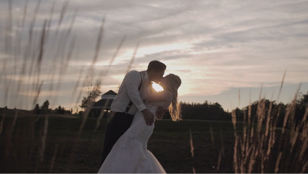 Cambridge Wedding Videographers – Tori & Colton – Whistle Bear Golf and Country Club